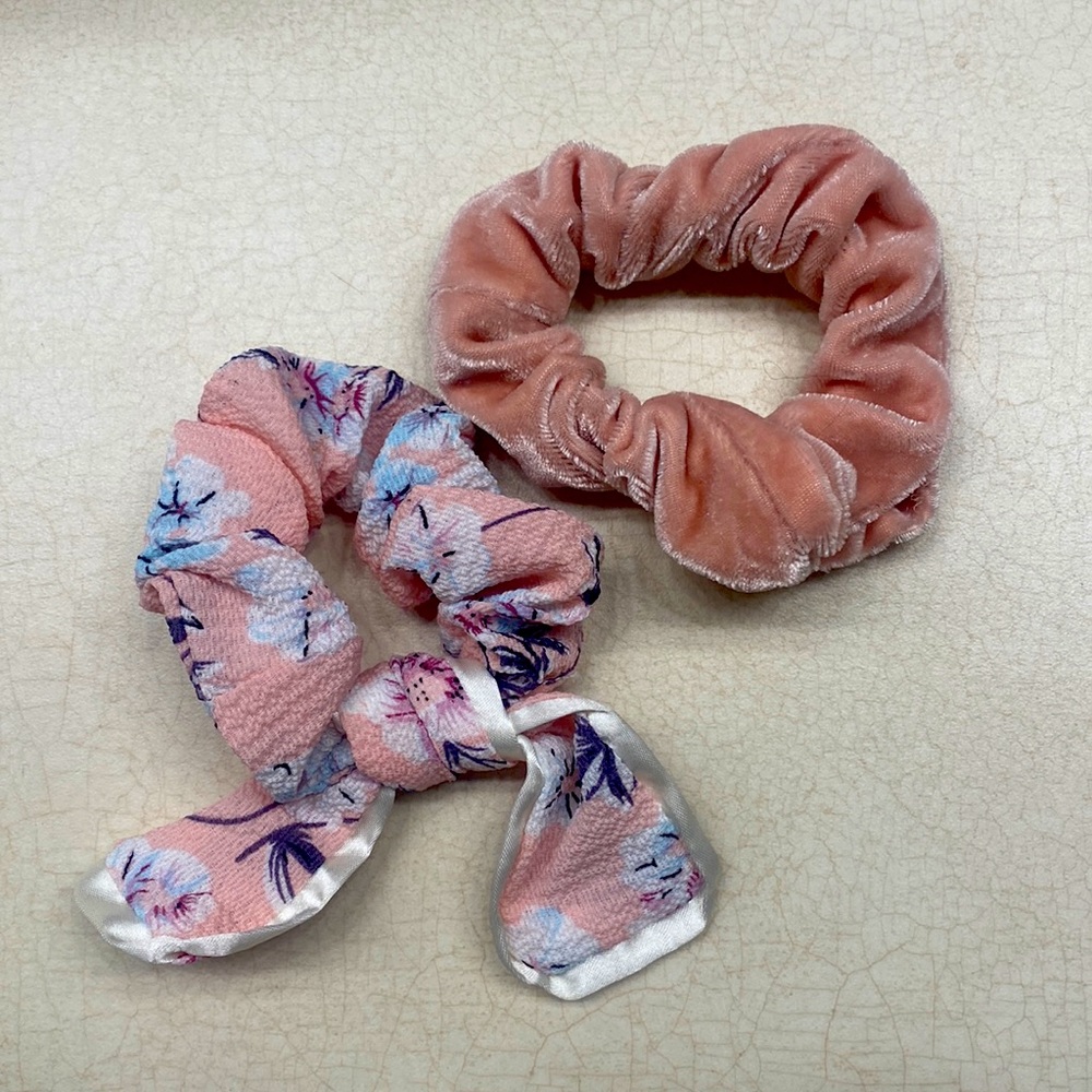 Pair of pink scrunches